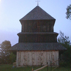 michniowiec2 Michniowiec, dzwonnica, 2002 (foto: P. Szechyński)