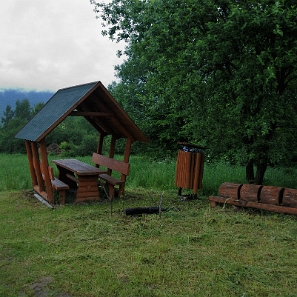 zatwarnica2020j Zatwarnica / Sękowiec, punkt widokowy przy drodze Sękowiec - Chmiel, 2020 (foto: P. Szechyński)