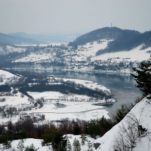 koziniec2010n Kamieniołom na Kozińcu, widok na Zalew Myczkowiecki i Solinę (foto: P. Szechyński)